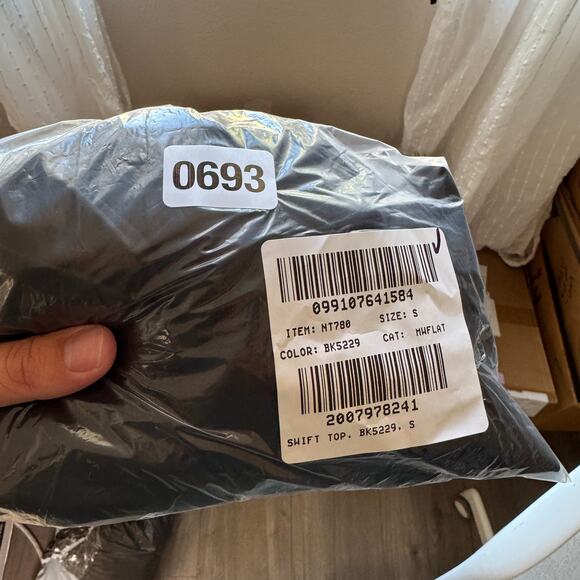 Madewell Relaxed Scoop Neck Puff Short-Sleeve Top WMNS S Black Cotton Pullover - Picture 8 of 8